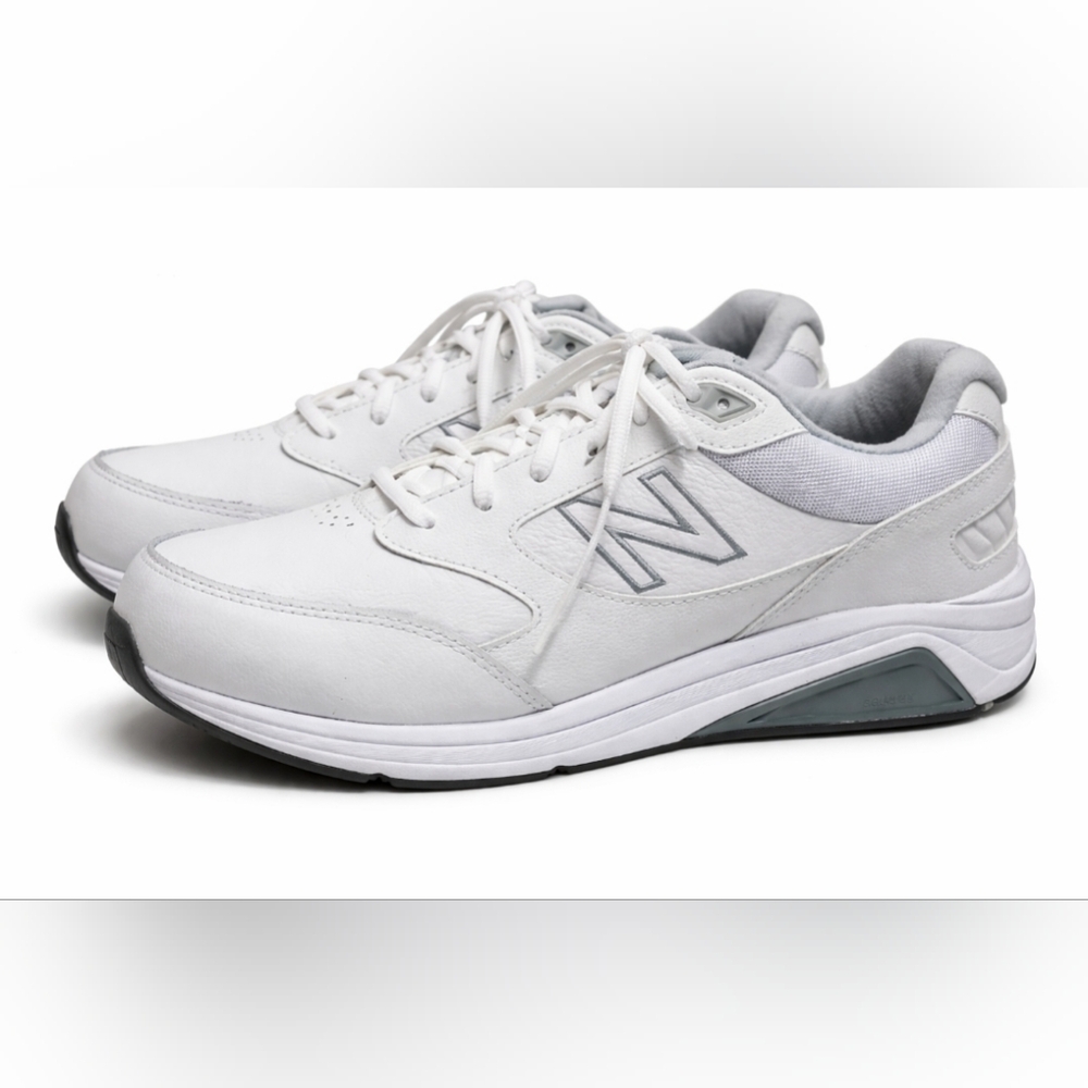New Balance 928v3 Mens Sz 9.5